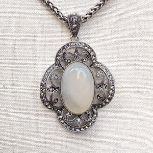 Marcasite Style Faux Moonstone Pendant Necklace Silver Tone Chain 32"